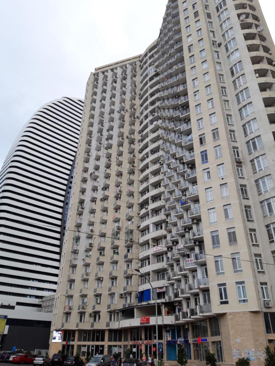 Mari Apartment Batumi Exterior foto
